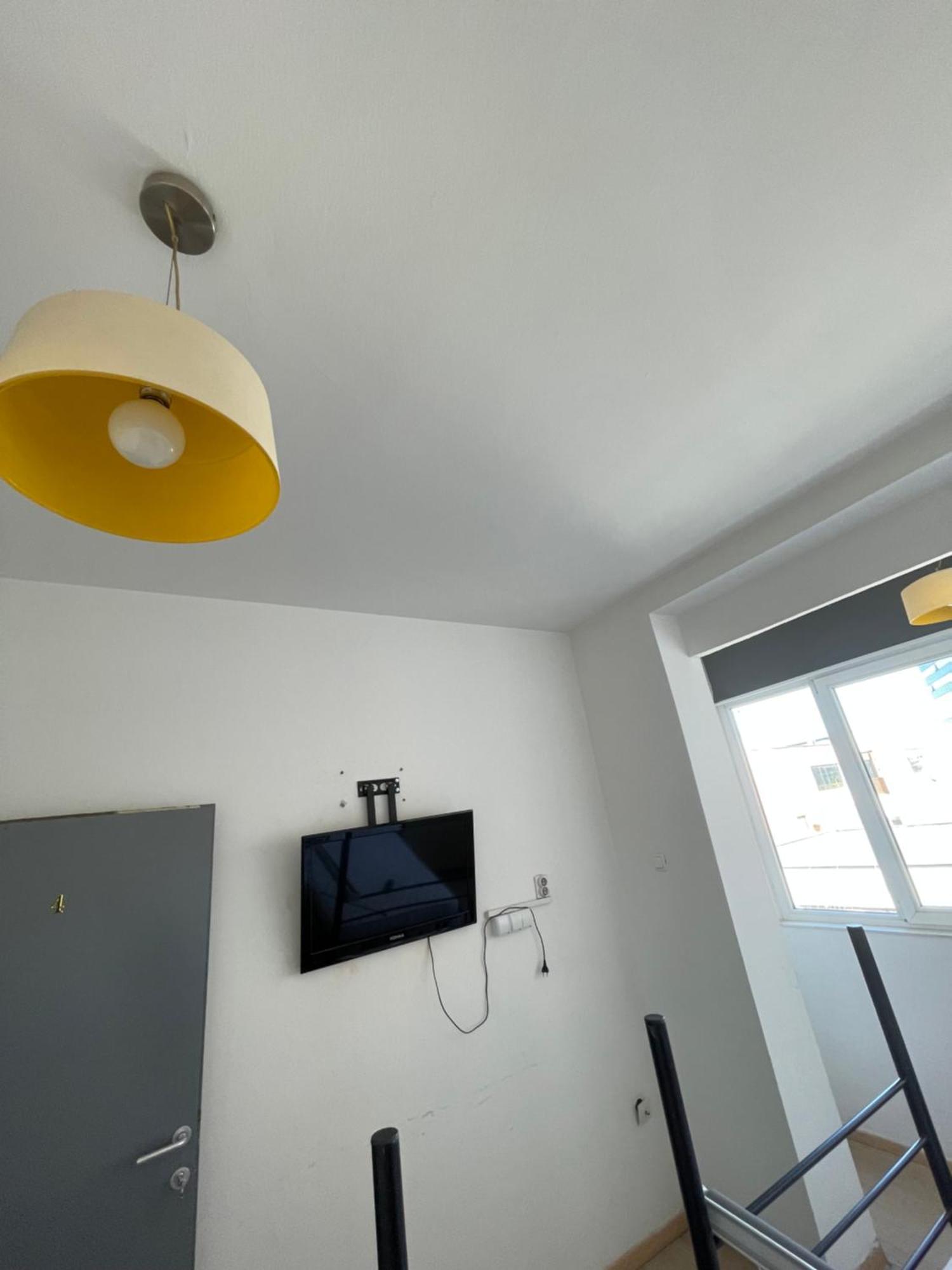 Newborn Comfort Hostel The Biggest Hostel Of Town With Best Location Priština Exteriér fotografie